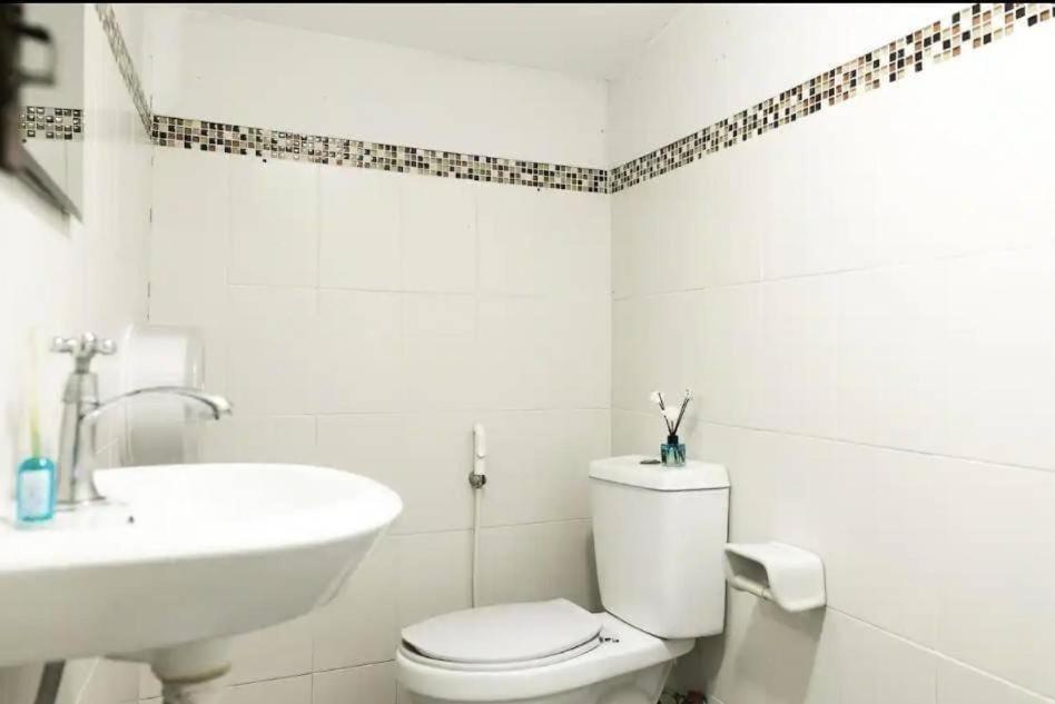 Nearthepark Backpack House Hostel Τσιάνγκ Μάι Εξωτερικό φωτογραφία